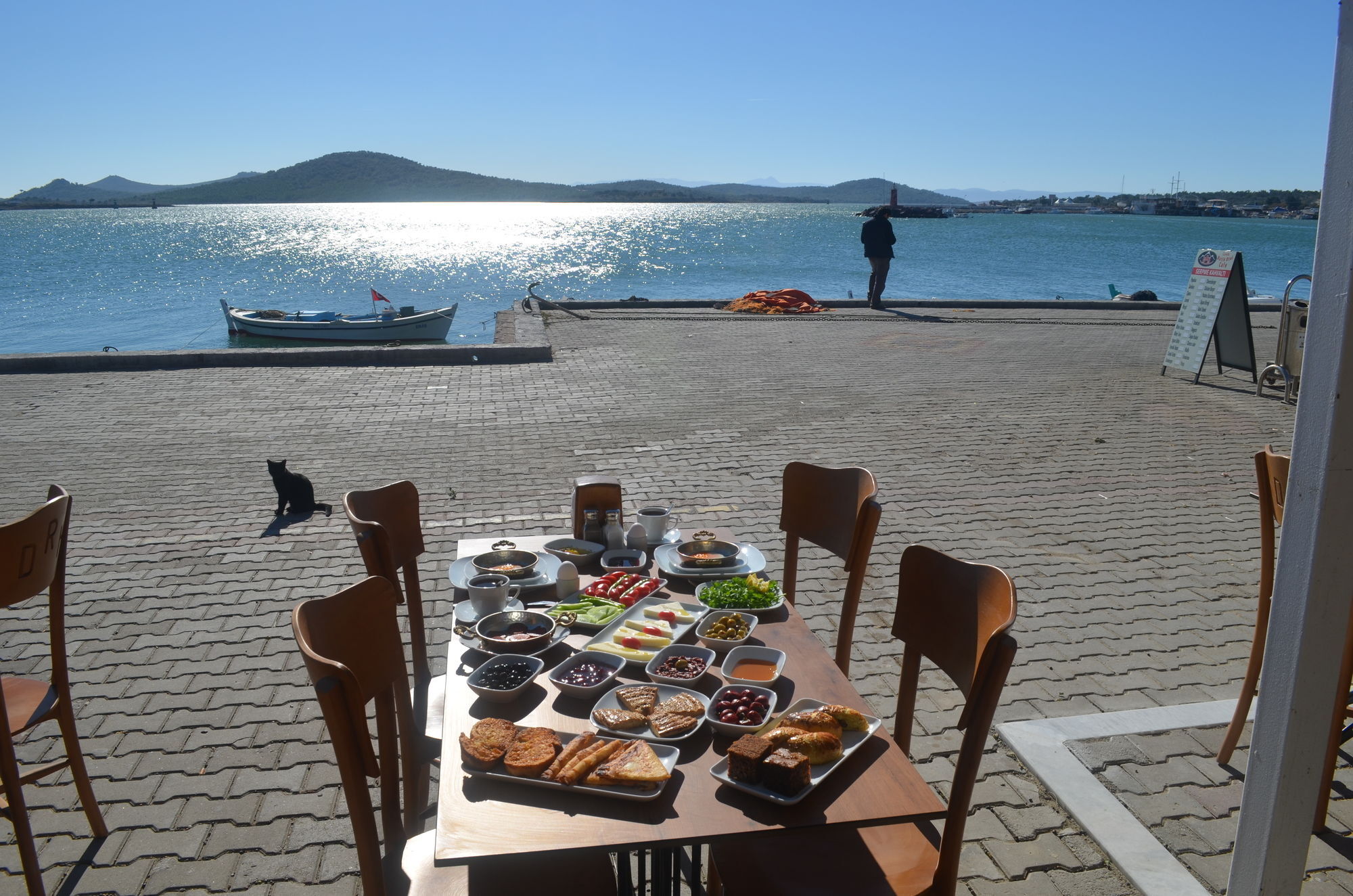 Doruk Hotel Ayvalik Exterior photo